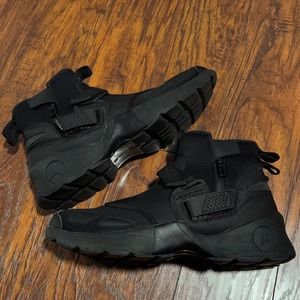 Nike Air Jordan Trunner LX High Triple Black AA1347-010 Rare